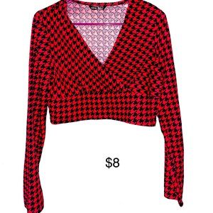 SHEIN Checkerboard Long Sleeve Crop